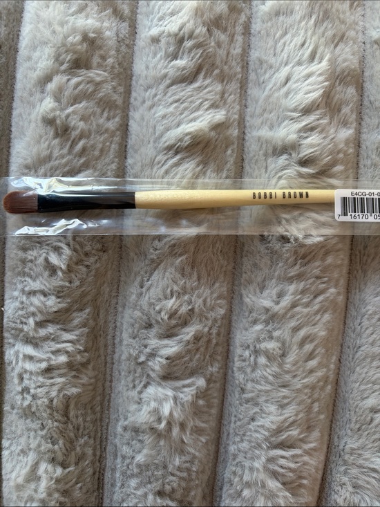 Bobbi Brown Other - Bobbi Brown Concealer Blending Brush